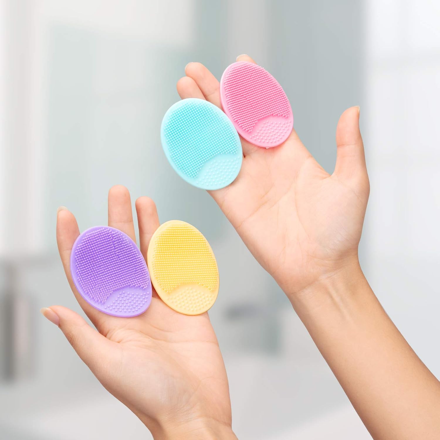 Gentle Glow Face Scrubber